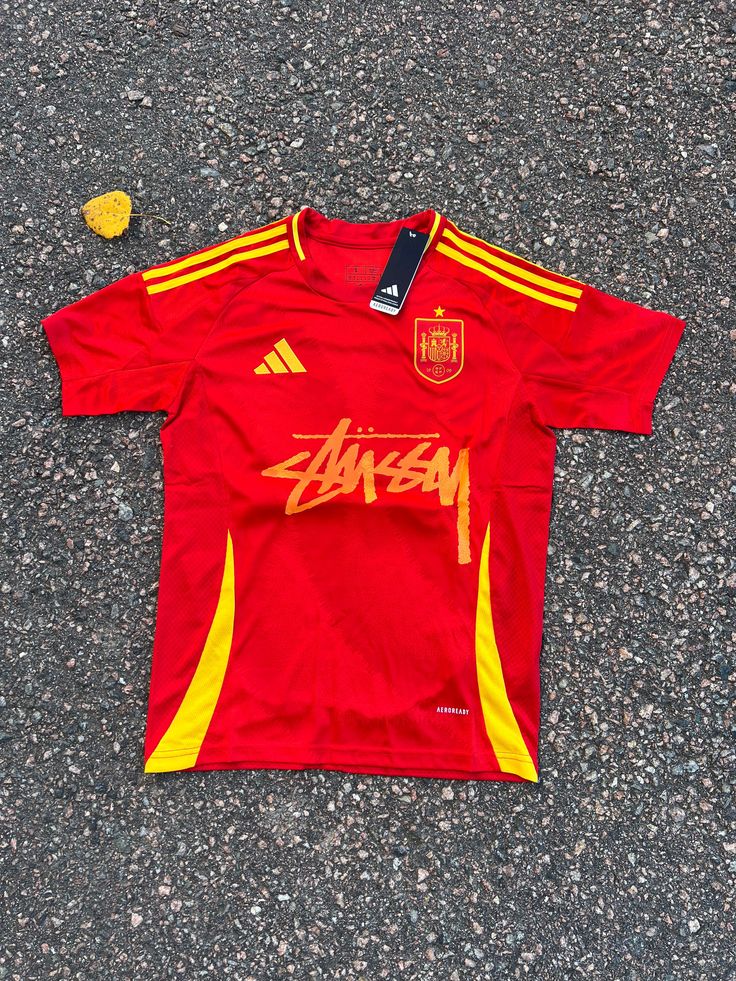 ספרד יורו 2024 בעיצוב Stussy