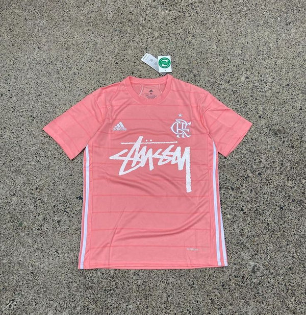 פלמנגו בעיצוב Stüssy