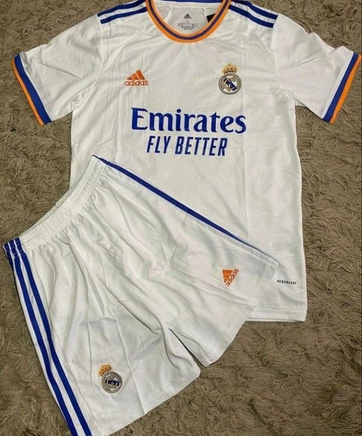 חליפת ילדים ריאל מדריד 2022